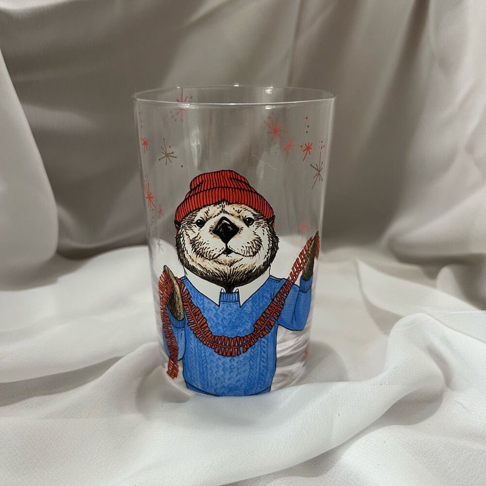 West End Dapper Otter Glass